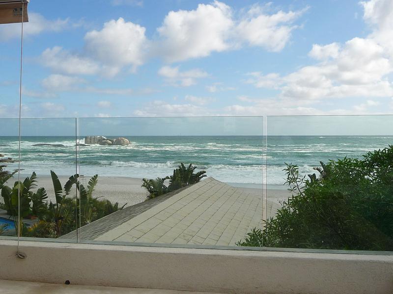 4 Bedroom Property for Sale in Clifton Western Cape